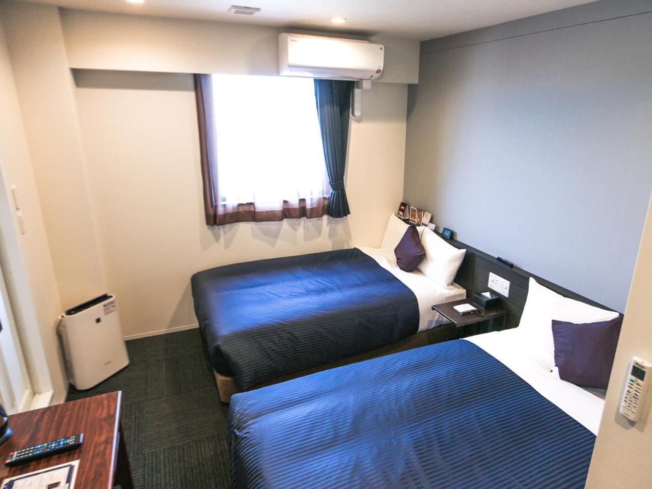 Hotel Livemax Tokyo Ayase-Ekimae Екстер'єр фото
