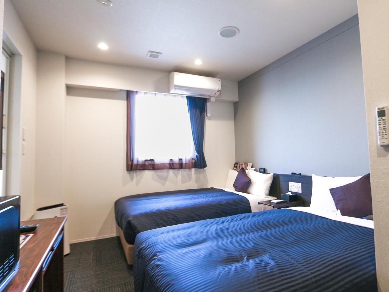 Hotel Livemax Tokyo Ayase-Ekimae Екстер'єр фото